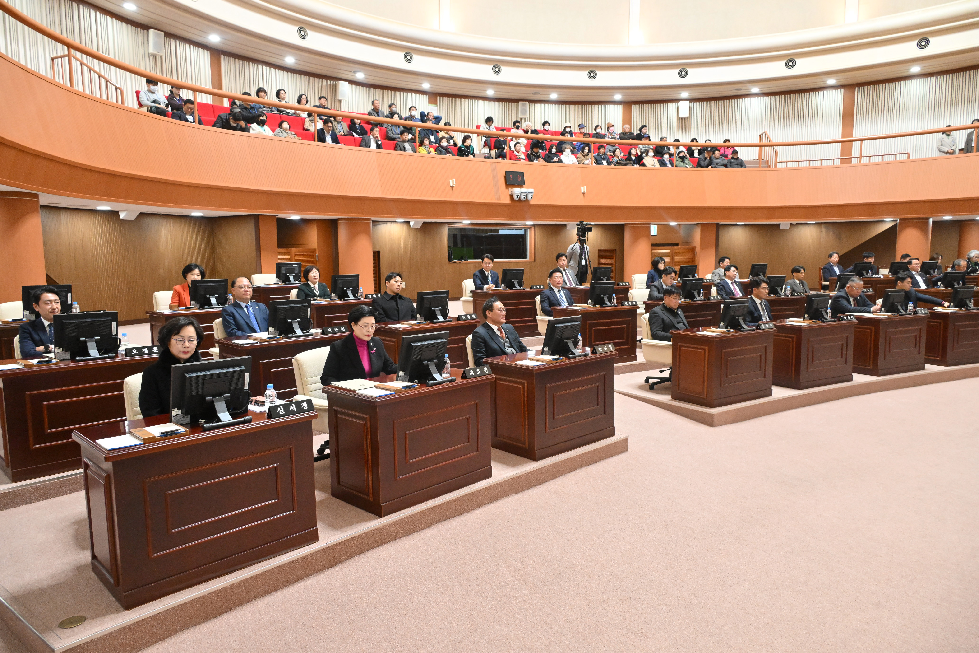 '제270회 제2차 정례회 제2차 본회의' 게시글의 사진(6) 'DSC_4887.JPG'