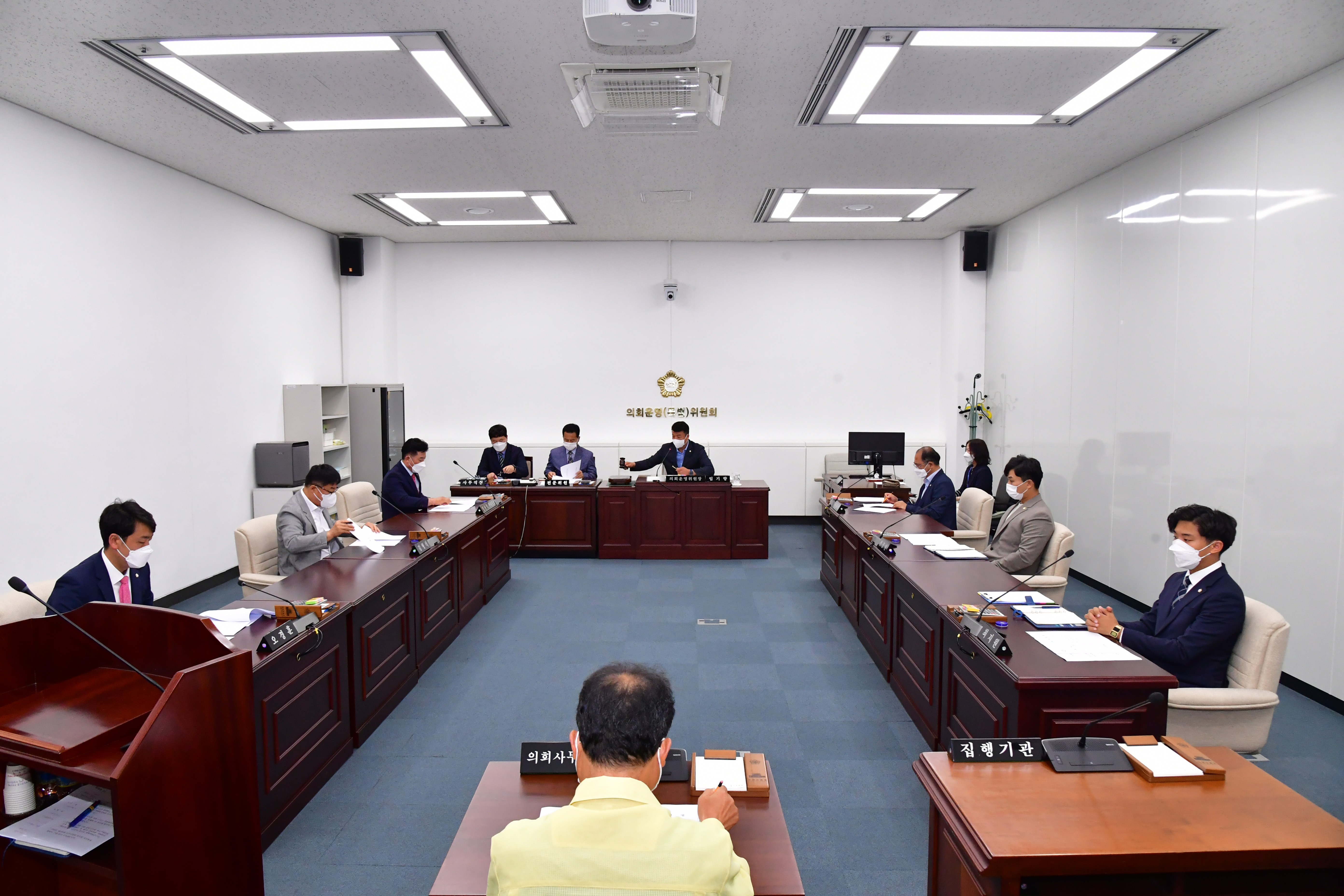 '의회운영위원회 회의' 게시글의 사진(1) 'COU_0230.JPG'