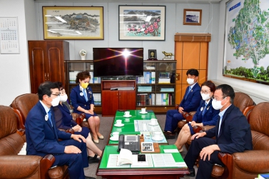 국제라이온스 협회355-E지구 총재 방문