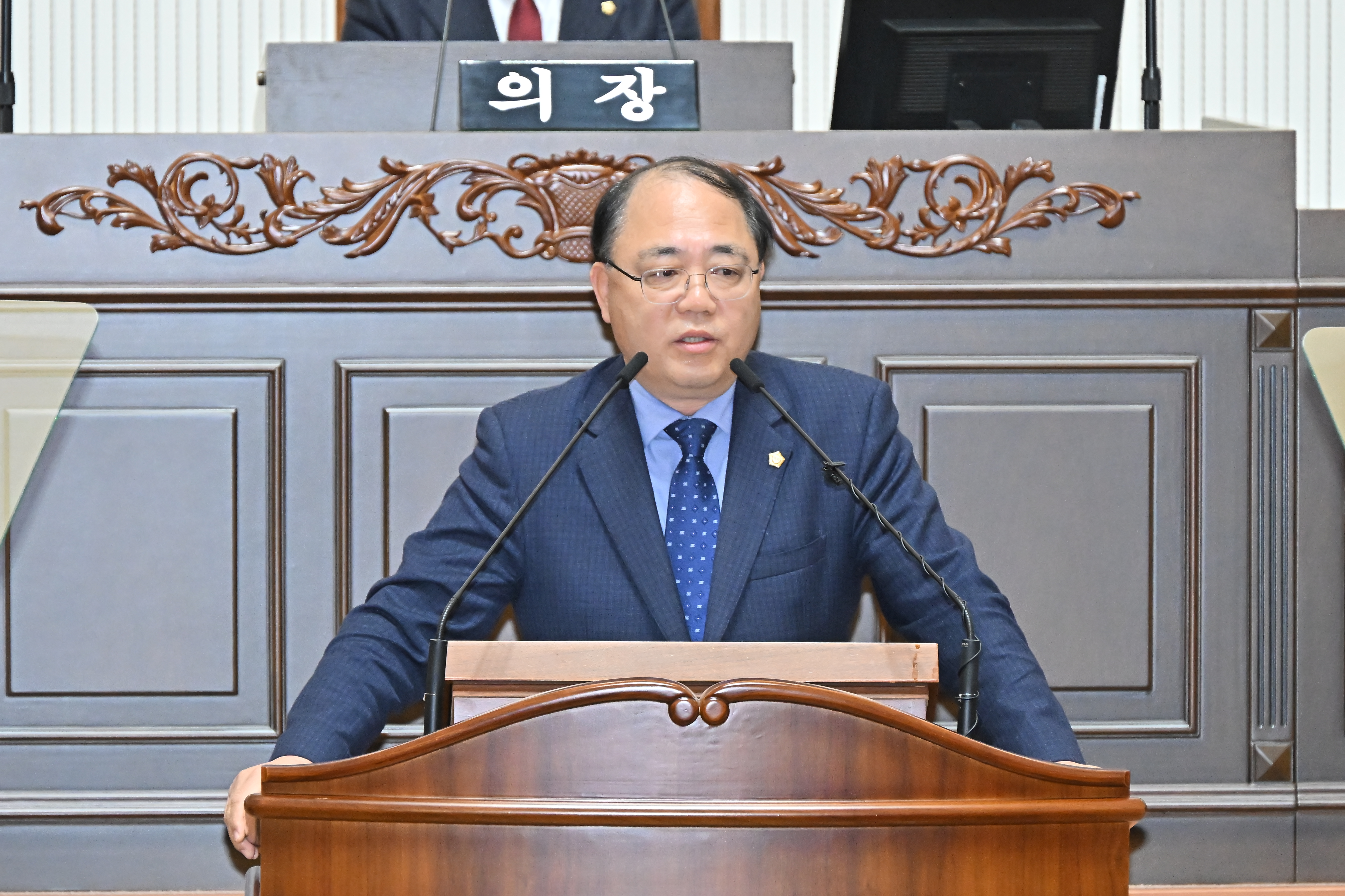 '[5분 자유발언] 이규섭 의원 “휴업일 일요일 유지로 노동권 보장해야”' 게시글의 사진(1) '이규섭 (1).jpg'